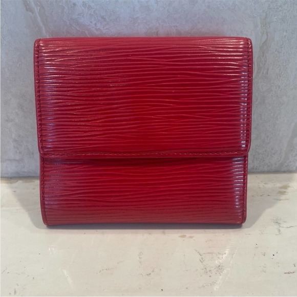 Red Leather Epi Louis Vuitton Wallet - Picture 1 of 7